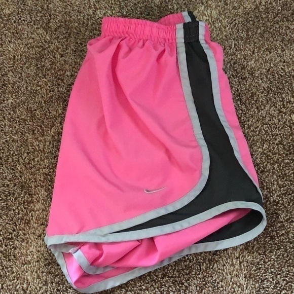 𝅺Nike Dri-Fit Shorts Size Small - Picture 7 of 7